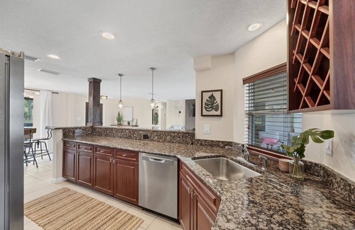 Cape Haze Casa | Perfect waterfront home complete with dock and boat lift.