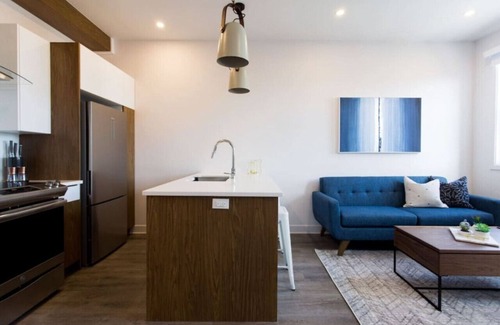 Mile End Apartamento | Perfectly Located Mile End 2 Bdr Unit by Denstays