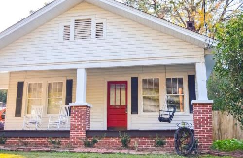 Mobile Casa | Perfectly Modern Craftsman- close to everything!