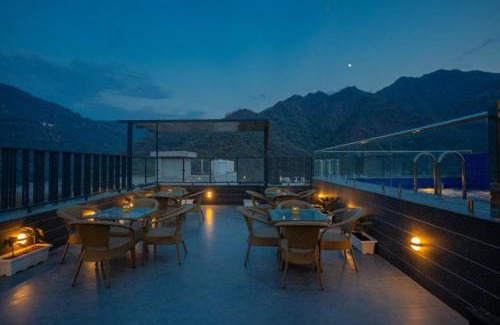 Tapovan Hotel | Perfectstayz Premium Heritage Near Neem Beach