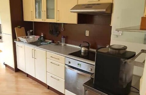 Prague 9 Apartamento | Perfekte Wohnung mit Großer Terrasse