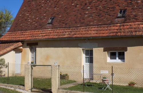 Saint-Marcel-du-Perigord Cabaña | Casa périgourdina con jardín privado, chimenea, mascotas permitidas