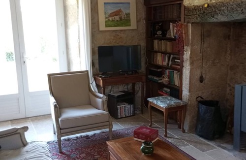 Saint-Rabier Casa | Perigord house near Lascaux and historic sites. Large garden + pool.