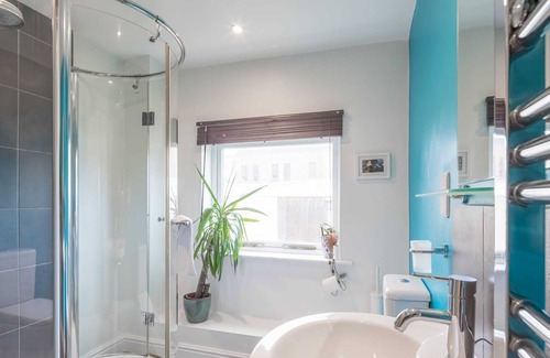 Mill Road Casa | Period townhouse in City Centre with Views