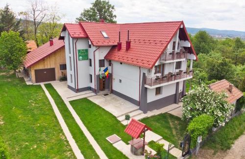 Albestii Paminteni Casa | Perla Argesului, Ciubar, Piscina, Lift, Gratar, Cabana, Pensiune, Hotel Cazare Transfăgarasan Curtea de Arges