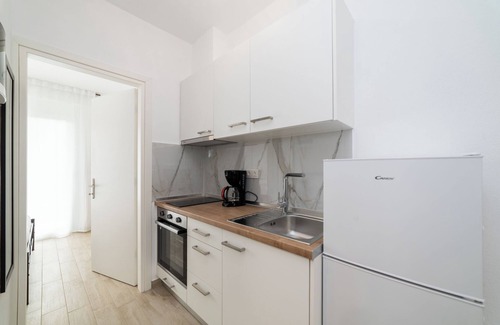 Paralia Ofryniou Apartamento | Perla One - Bedroom Apartment with Pool Access, Perla Residential Complex