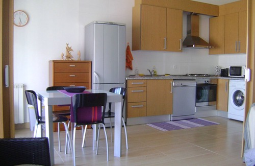 Sao Martinho do Porto Apartamento | Pérola do Oeste - T1 con piscina 3 minutos a pie de la playa