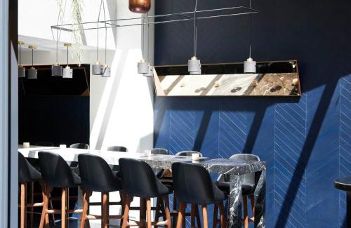 8th Arrondissement Hotel | Perpetual Elysée Montaigne
