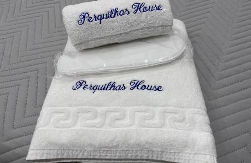 Castelo Branco Casa | Perquilhas House