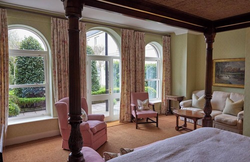Kinsale Casa | Perryville House