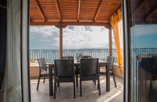 Volos Casa | Persephone's Dream View