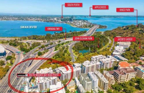 Perth Central Business District Apartamento | Perth city BNB l CBD and Pool view - 1xKing bed and 2xSingle beds