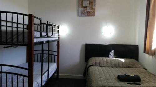 Thornlie Hotel | Perth City Motel