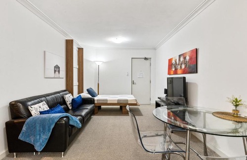 Perth Central Business District Apartamento | Perth City Retreat - parking, pool, self contained
