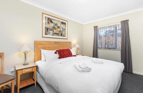 Perth Central Business District Apartamento | Perth Family Getaway Pool & Parking