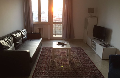 Pineta Apartamento | Pescara 2bd 2ba 4to Piso Vista Apt. Cerca de la playa, parque, universidad