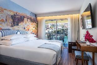Camara de Lobos Hotel | Pestana Churchill Bay