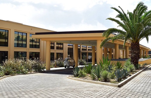 Campo de Baixo Hotel | Pestana Colombos Premium Club All Inclusive