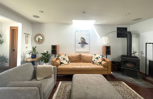 Squamish Casa | Pet and Family-friendly Oasis In Beautiful Smoke Bluffs Park