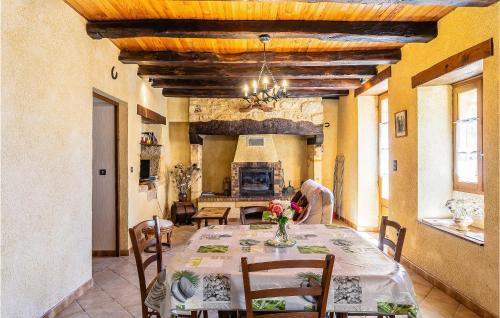 Saint-Crepin-et-Carlucet Apartamento | Pet Friendly Apartment