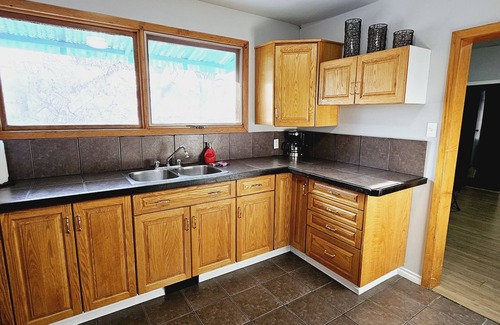 Esterhazy Casa | Pet friendly 1 bedroom bungalow
