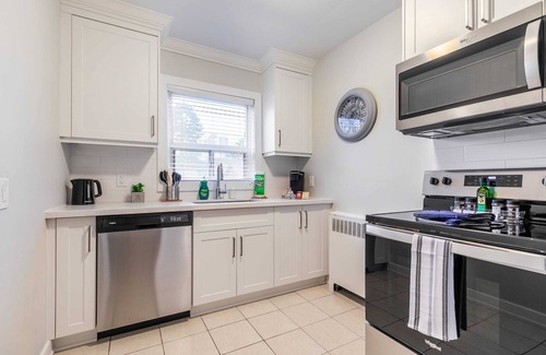 Hamilton Apartamento | Pet-friendly 1BR Apartment near Corktown Hamilton