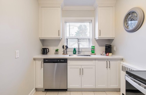 Hamilton Apartamento | Pet-friendly 1BR Apartment near Corktown Hamilton