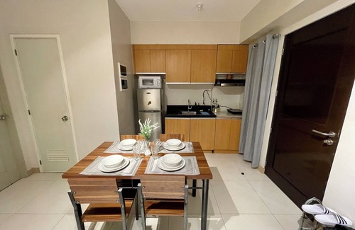 Poblacion District Condominio | Pet Friendly 2BR Condo with PS4 near Abreeza Mall