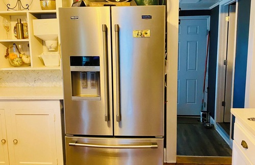 High Point Casa | Pet Friendly 3 bedroom historic home in the heart of High Point