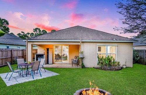 St. Augustine Casa | Pet-friendly 3 BR Modern Space, 5 min to Downtown