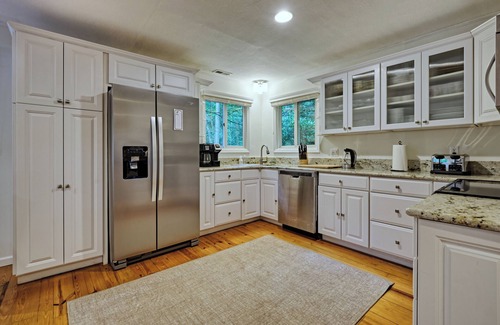 Mirror Lake Casa | PET FRIENDLY: 3 mins to Highlands, 12 mins Cashiers.