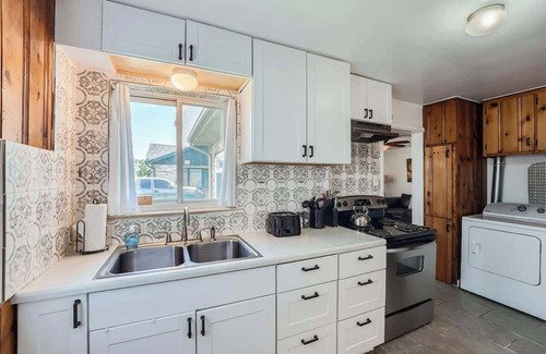 Northeast Park Hill Casa | Pet-Friendly 3BR Home in Park Hill, Extended Stay
