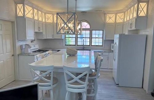 Townsend's Inlet Casa | Pet Friendly 4 Bedroom Home in Sea Isle City