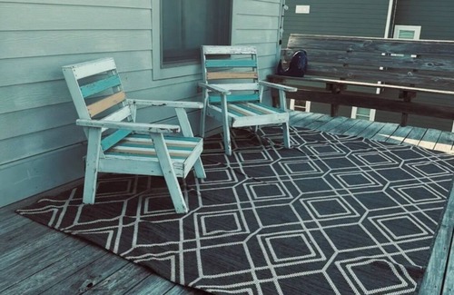 Sea Scape Cabaña | Pet Friendly 5-bedroom cottage just a 16-minute walk to Outer Banks Beaches