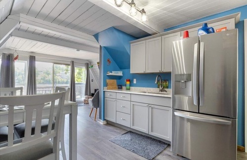Rocky Mount Casa | Pet Friendly A Frame w/ Private Dock, Kayak & Great Lake Views