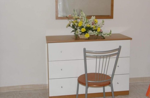 Fluminimaggiore Casa | "Residence Pianeta Sardegna 9" con piscina, aire acondicionado y balcón