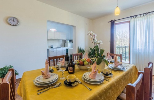 Kruncici Apartamento | Alojamiento de 3 habitaciones en Sv.Lovrec