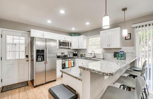 Atlanta Casa | Pet-Friendly Atlanta Retreat with 2 Bicycles