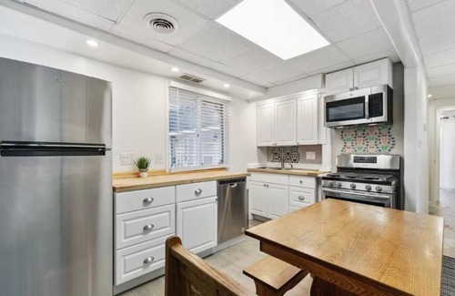 Sea Isle City Cabaña | Pet Friendly Beach Cottage, Less than a Block From the Beach and Promenade!
