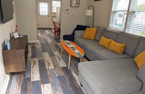 Del Haven Casa | Pet-Friendly Beach Cottage with Pool on Quiet, Dead-End Street