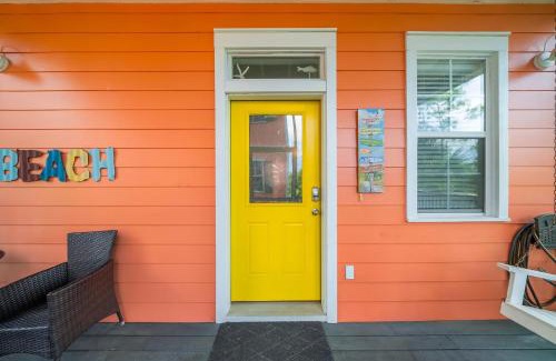 Port St. Joe Casa | Pet Friendly Beach House - Sandy Toes by Panhandle Getaways