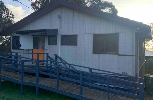 Ventnor Casa | Pet friendly BeachShack w/ Ocean View and Access