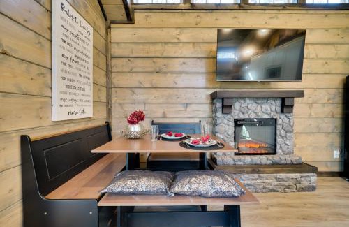 Broken Bow Casa | Pet-Friendly Broken Bow Cabin Hot Tub and Fireplace