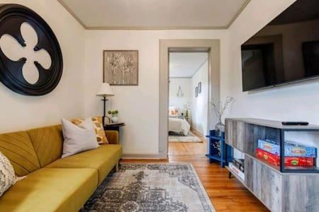 Old Fourth Ward Casa | Pet Friendly Bungalow Steps to Inman Park