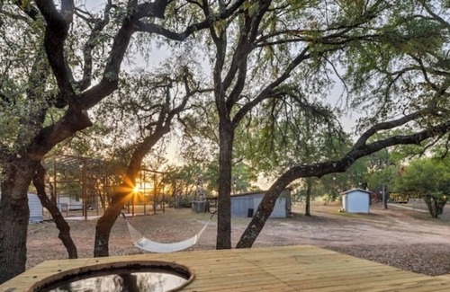 Smithwick Cabina | Pet-friendly cabin with hot tub