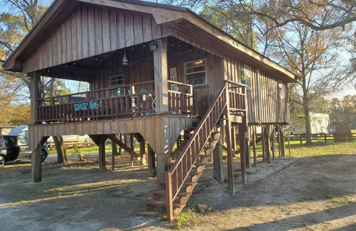 Ash Cabina | Pet Friendly cabin with stunning view of the Waccamaw River