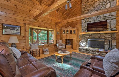 Canton Casa | Pet-Friendly Canton Cabin with Porch and Grill!