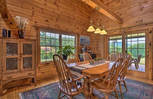 Canton Casa | Pet-Friendly Canton Cabin with Porch and Grill!