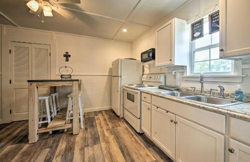 Canyon Lake Casa | Pet-Friendly Canyon Lake Studio Fish, Boat, Relax
