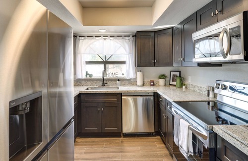Casa Grande Casa | Pet-Friendly Casa Grande Townhome: Screened Atrium